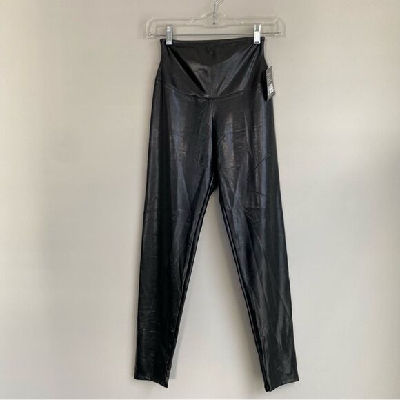 Yummie by Heather Thomson Faux Leather Pebbeled Leggings - Picture 2 of 8